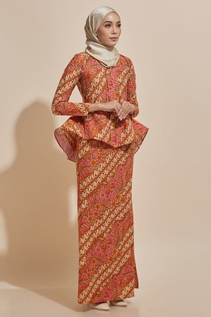 kebaya peplum