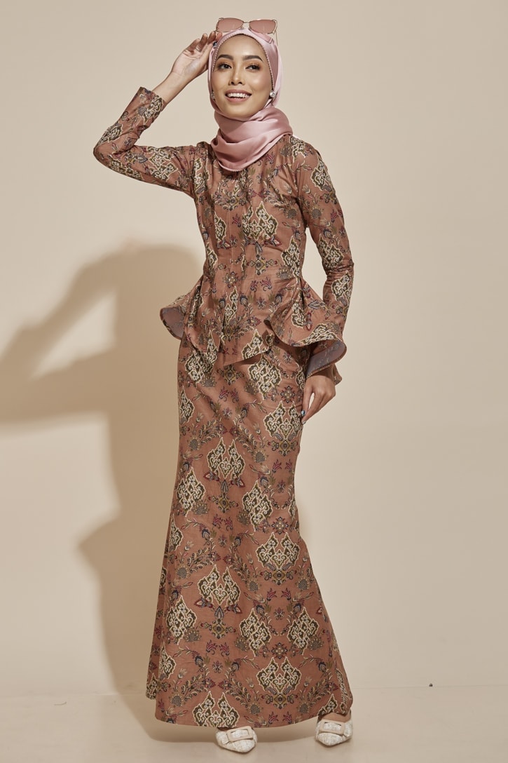 Kaisara Kebaya Peplum Batik Code KS05 HABRA Fashion 