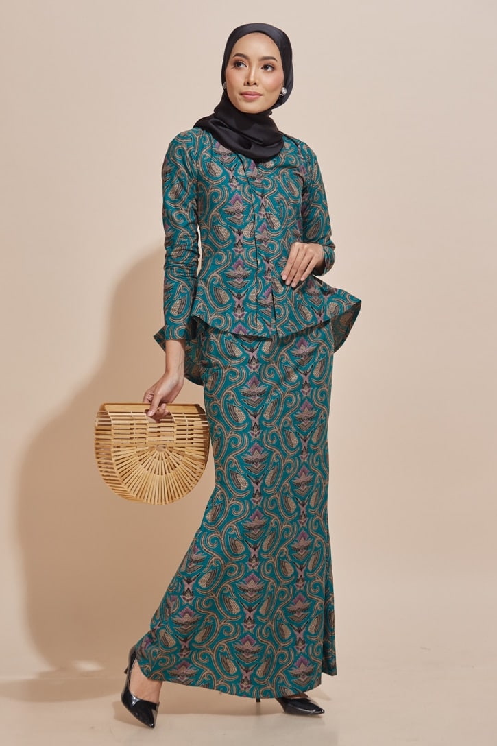  Kebaya Baju kurung Jeans t