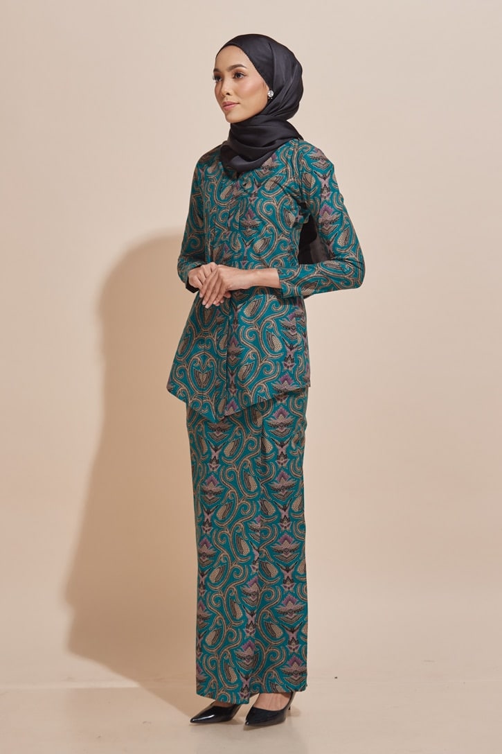 35 Konsep Top Model Baju  Kurung  Melayu  Jambi 