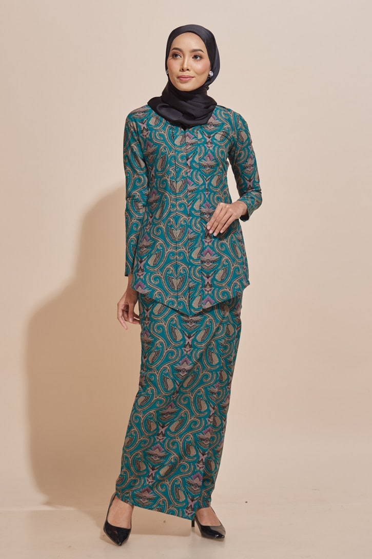 Inspirasi modis pembahasan baju kurung tentang  30 Konsep Terbaru Baju Kurung Melayu Malaysia Modern
