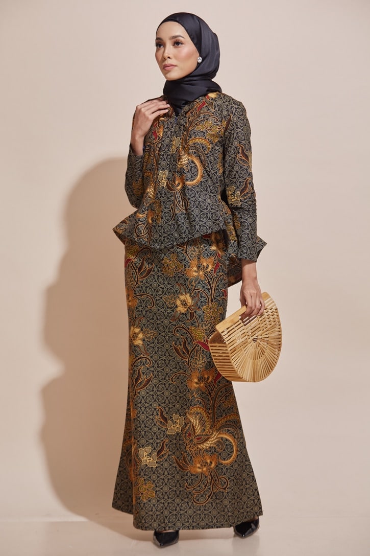 Kaisara Kebaya  Peplum Batik Code KS18 HABRA Fashion 