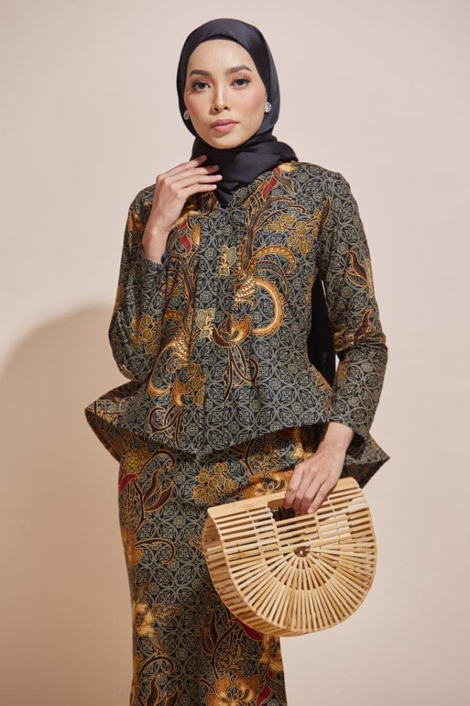 kebaya peplum
