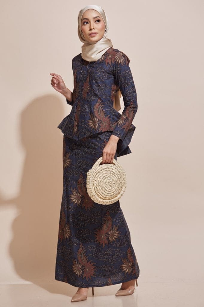 kebaya peplum