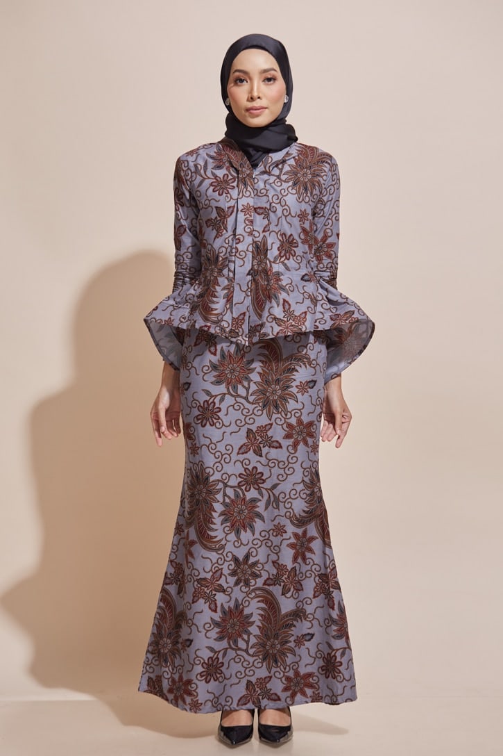 Kaisara Kebaya  Peplum  Batik Code KS33 HABRA Fashion 