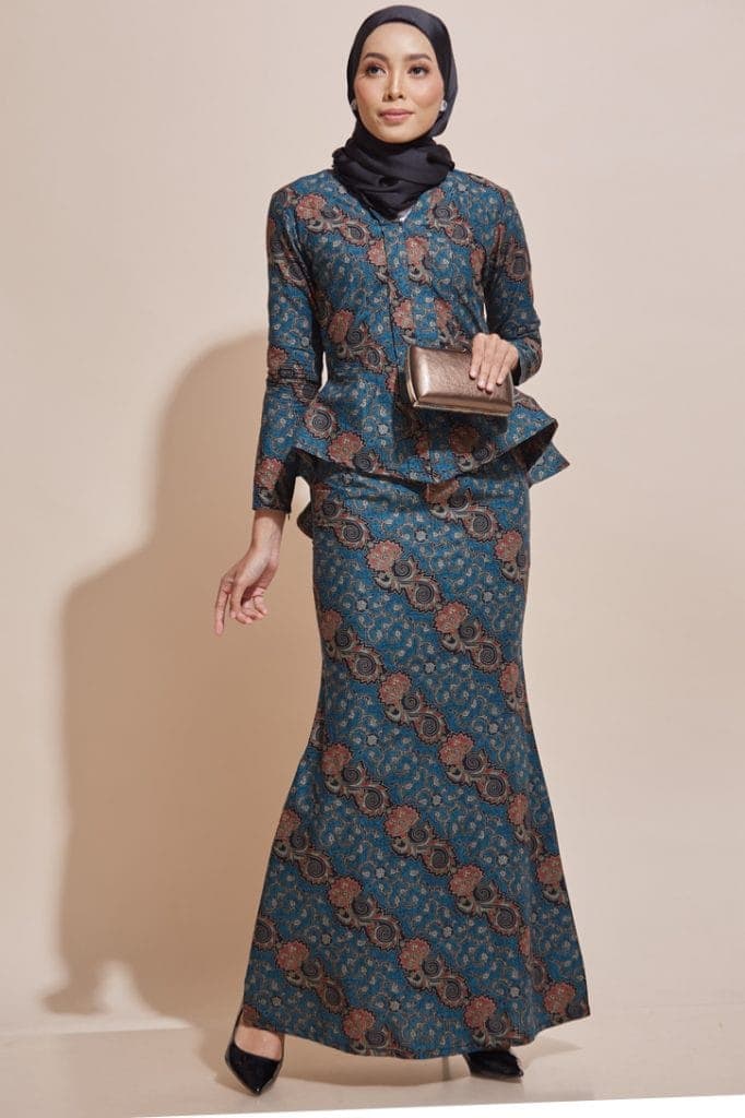 kebaya peplum