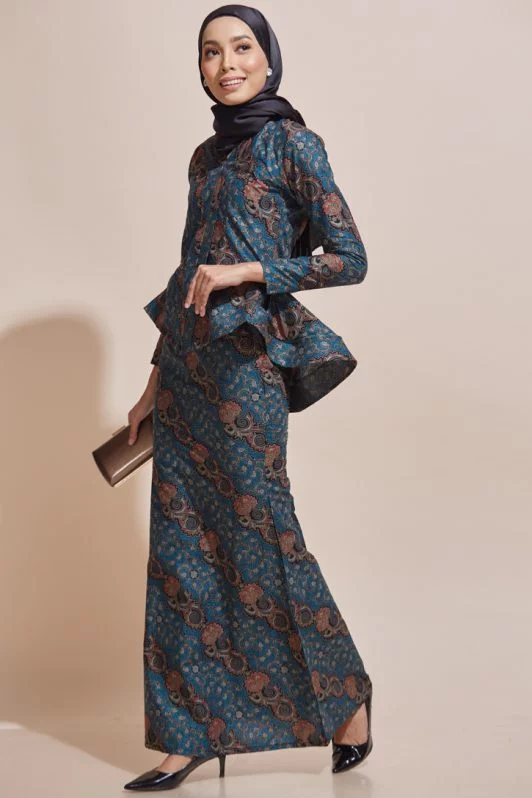 habra haute kebaya batik malaysia indonesia batik cotton kebaya moden kebaya peplum kebaya batik jawa kebaya batik modern kebaya nyonya kebaya batik 2019 kaisara kebaya batik ks35