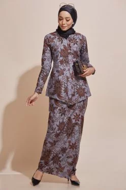 habra haute kebaya nyonya kebaya batik malaysia indonesia batik cotton kebaya moden kebaya peplum kebaya batik jawa kebaya batik modern kebaya batik 2019 kara kebaya batik kr69