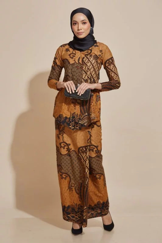 habra haute kebaya nyonya kebaya batik malaysia indonesia batik cotton kebaya moden kebaya peplum kebaya batik jawa kebaya batik modern kebaya batik 2019 kara kr88