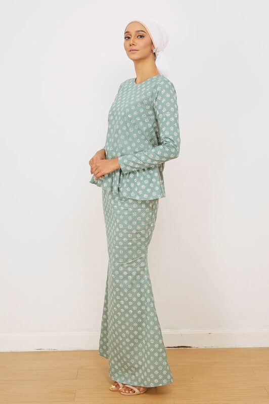 Baju Kurung Ruffle Kurung Moden Kurung Modern Baju Kurung Riau Baju Kurung Peplum Viral Baju Kurung Pastel Baju Kurung Biru Baju Kurung Jasmin