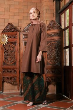 KD06 baju kurung pahang baju kurung cekak musang baju kurung batik baju kurung moden baju kurung labuh hijau brown coklat kadija habra haute
