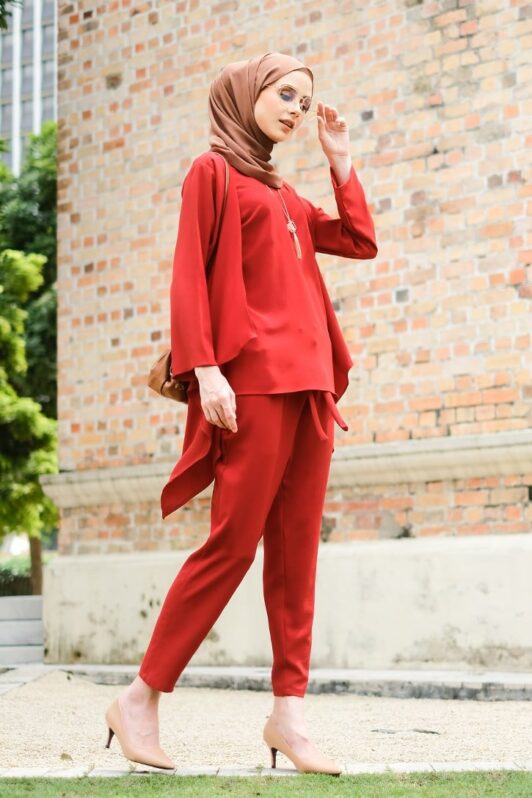 habra haute evelyn cardi casual wear for women cardigan baju casual baju kasual smart casual red merah EV17