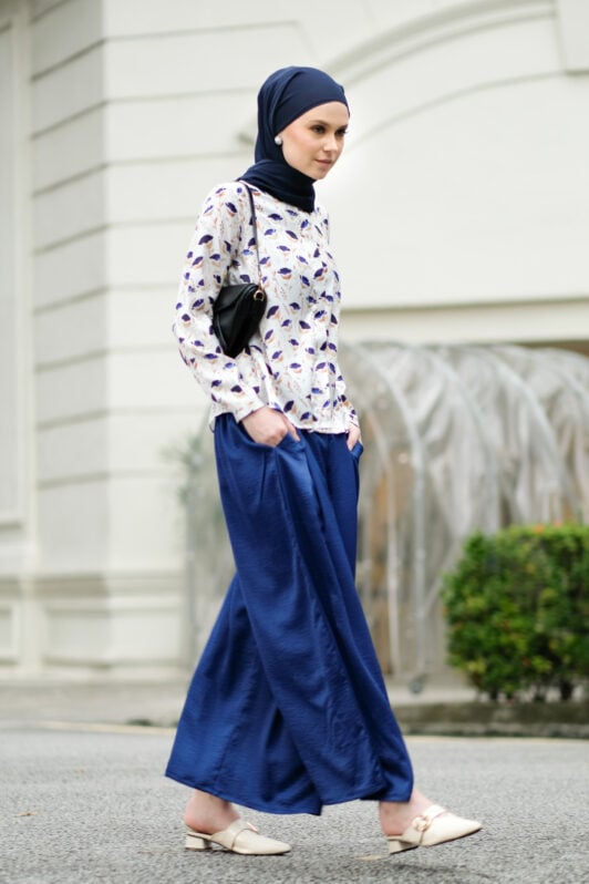 habra haute baju muslimah moden casual wear for women kasual muslimah seluar slack wanita set baju dan seluar set blouse and pants set blouse dan seluar emmi set blue mi03