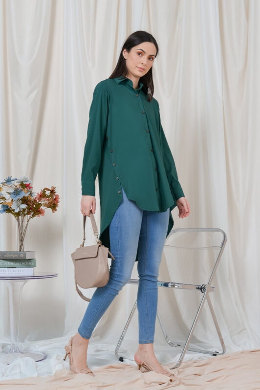 habra haute casual top casual wear for women blouse muslimah shirt for women shirt collar type butang depan gio button shirt emerald green GI03
